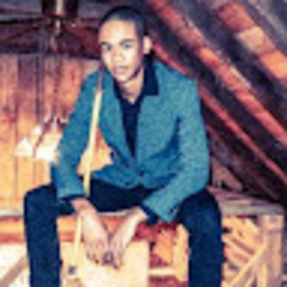 Meet your Posher, Adin - Picture 1 of 1